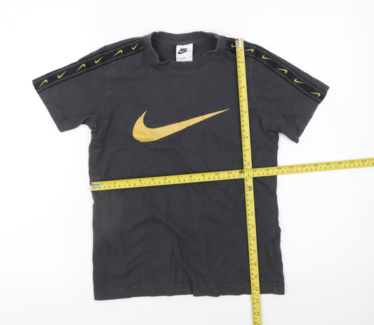 Nike Boys Black Gold Logo T-Shirt Medium 137-147cm Sportswear Tee