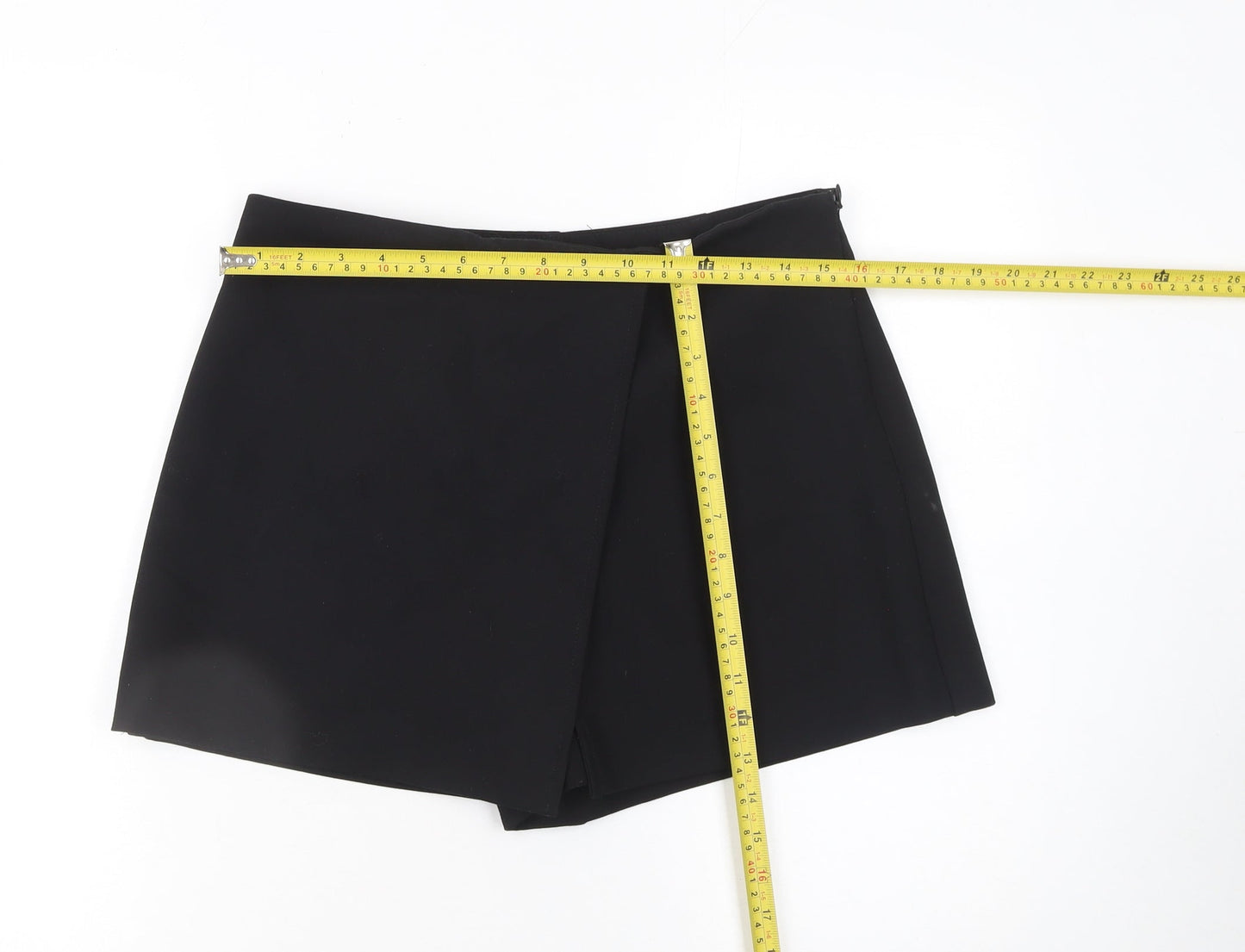 Zara Women Black Size 16 High Rise Wrap Shorts