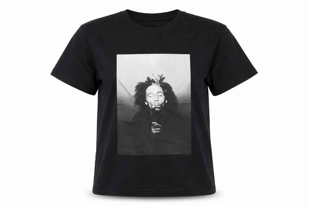 Zion Rootswear Women's Black Size 18 Music Graphic T-Shirt