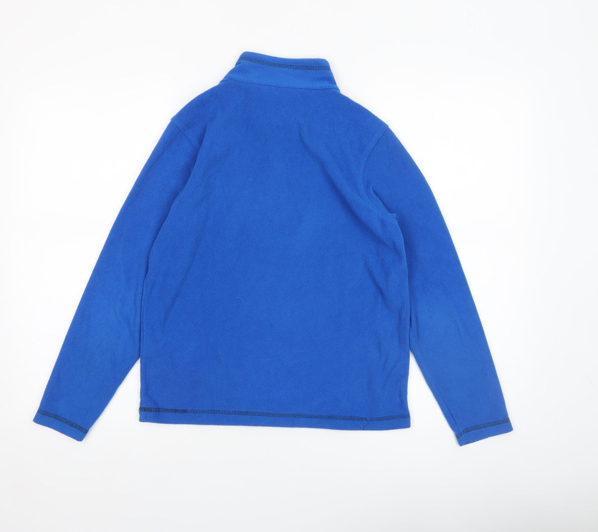 Close-up detail of Regatta boys’ blue fleece 1/4 zip pullover sweatshirt 11-12 years