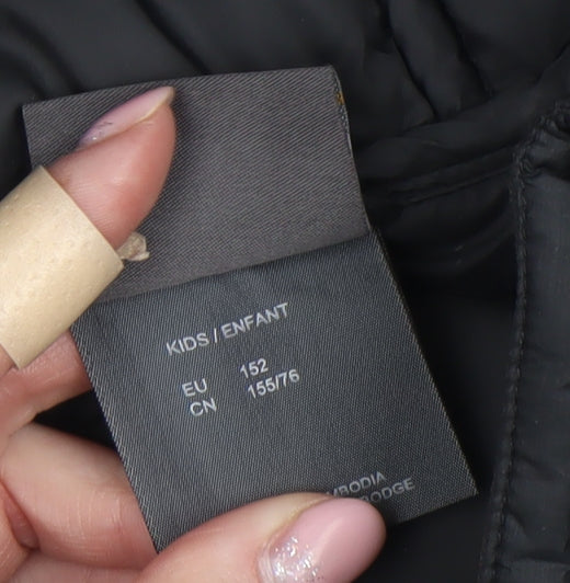 Jack Wolfskin Boys Black 12 Years Hooded Puffer Jacket Lightweight Winter Coat