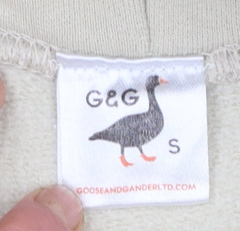 Goose and Gander Men's Beige Pullover Hoodie Size S Embroidered Fleece