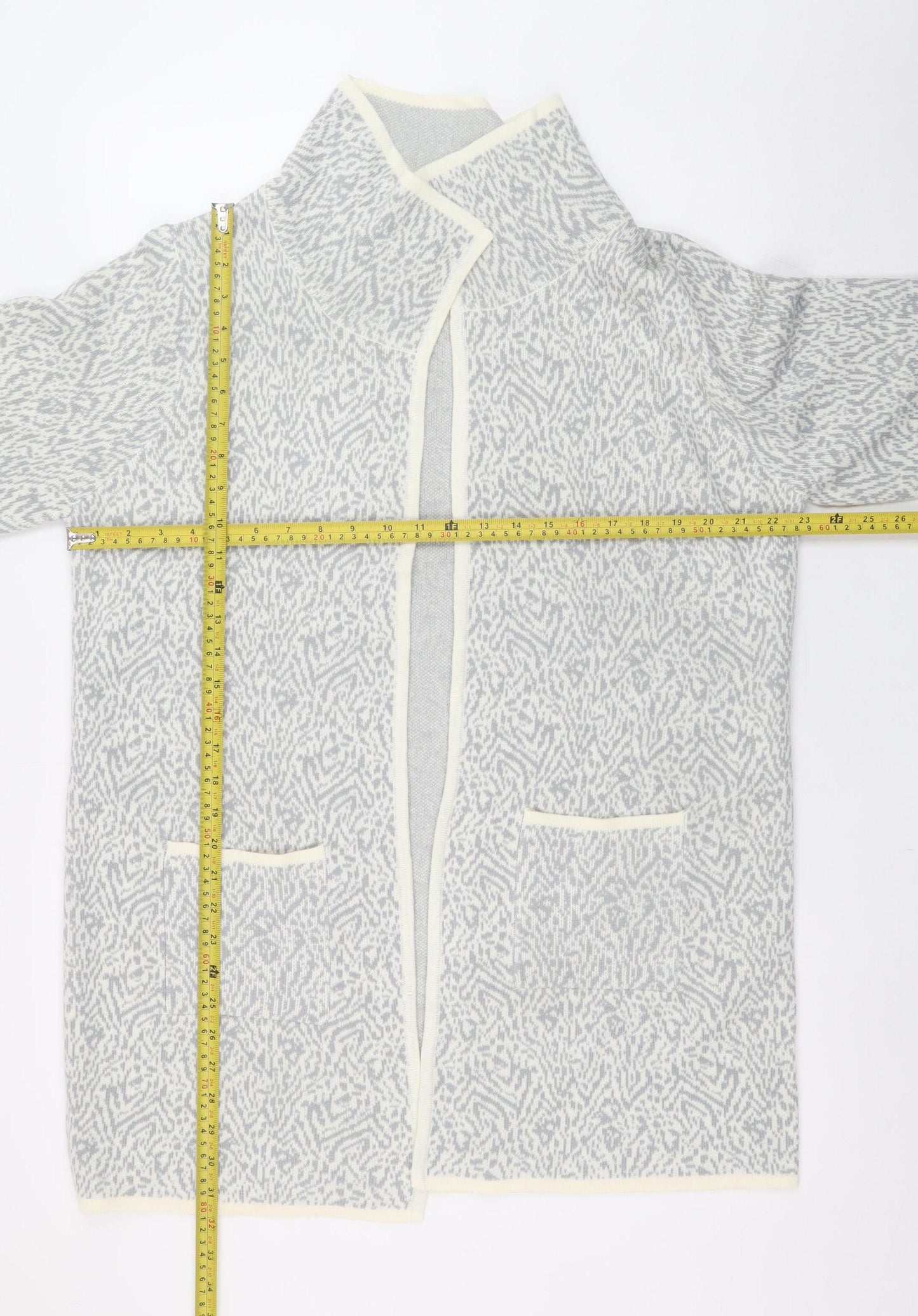 Bonmarché Women’s Grey Acrylic 3/4 Sleeve Open Cardigan Size 16