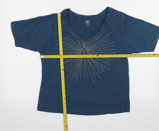 DC Womens Blue V-Neck Graphic Short Sleeve Cotton T-Shirt M