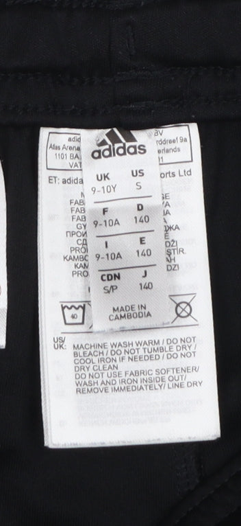 Adidas Boys Black Football Shorts 9-10 Years Manchester United Athletic