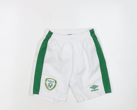 Umbro Boys White Green Ireland Football Shorts Size 134cm Polyester