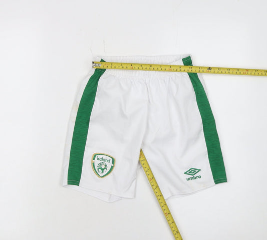 Umbro Boys White Green Ireland Football Shorts Size 134cm Polyester