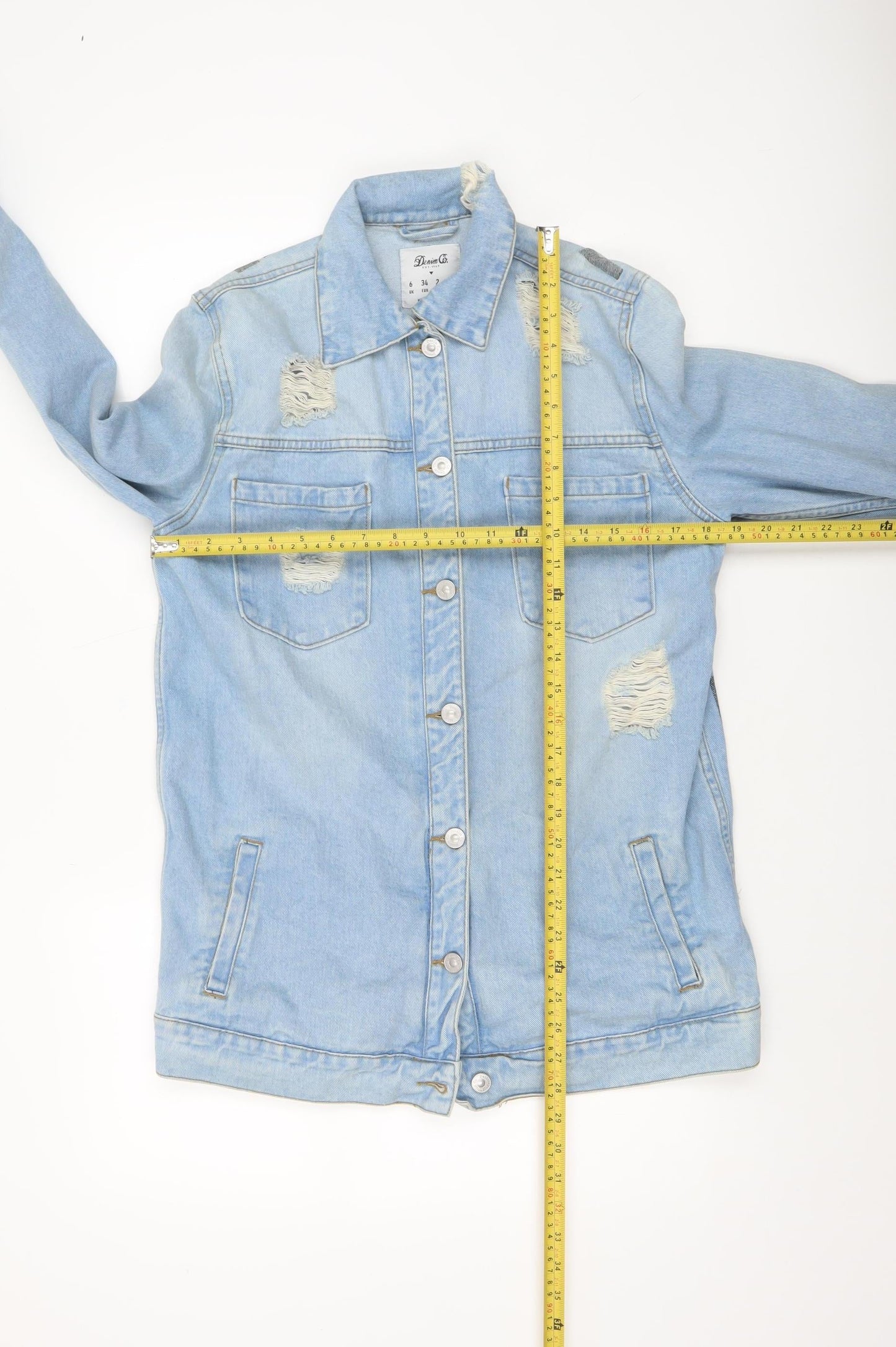 Denim Co. Women's Blue Distressed Denim Jacket Size 6
