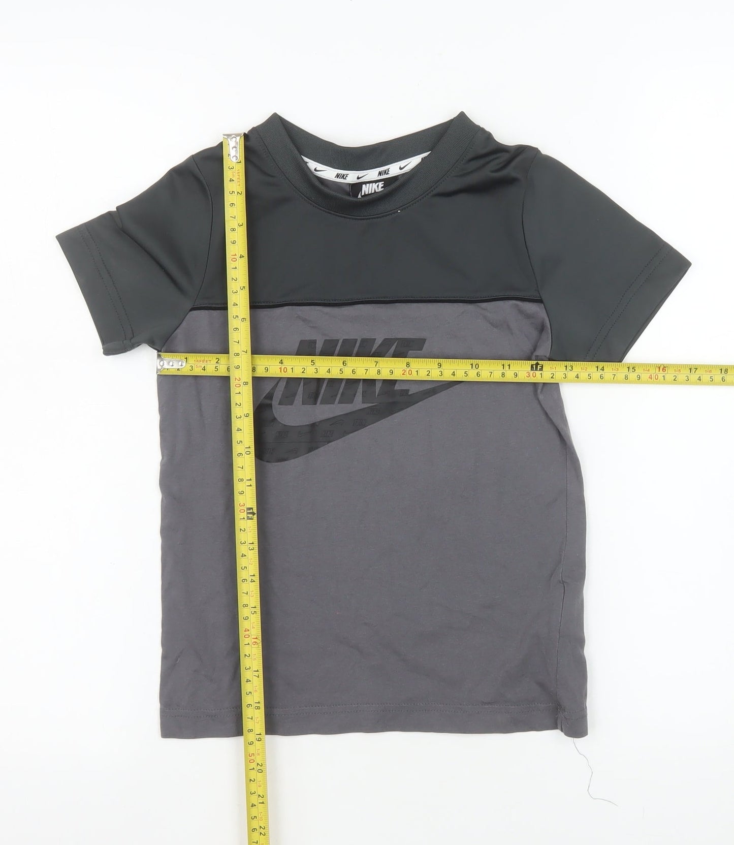 Nike Boys Grey XS Colourblock Logo Sports T-Shirt