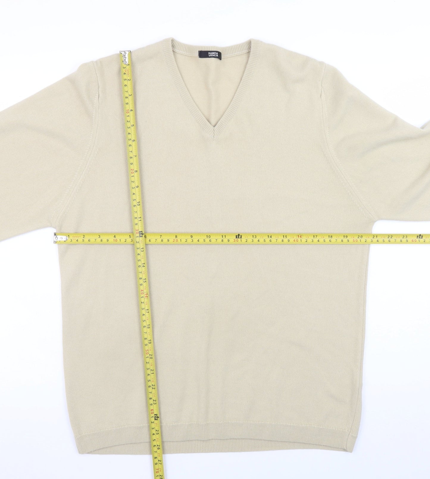 Marks and Spencer Men’s Beige V-Neck Acrylic Jumper Size M