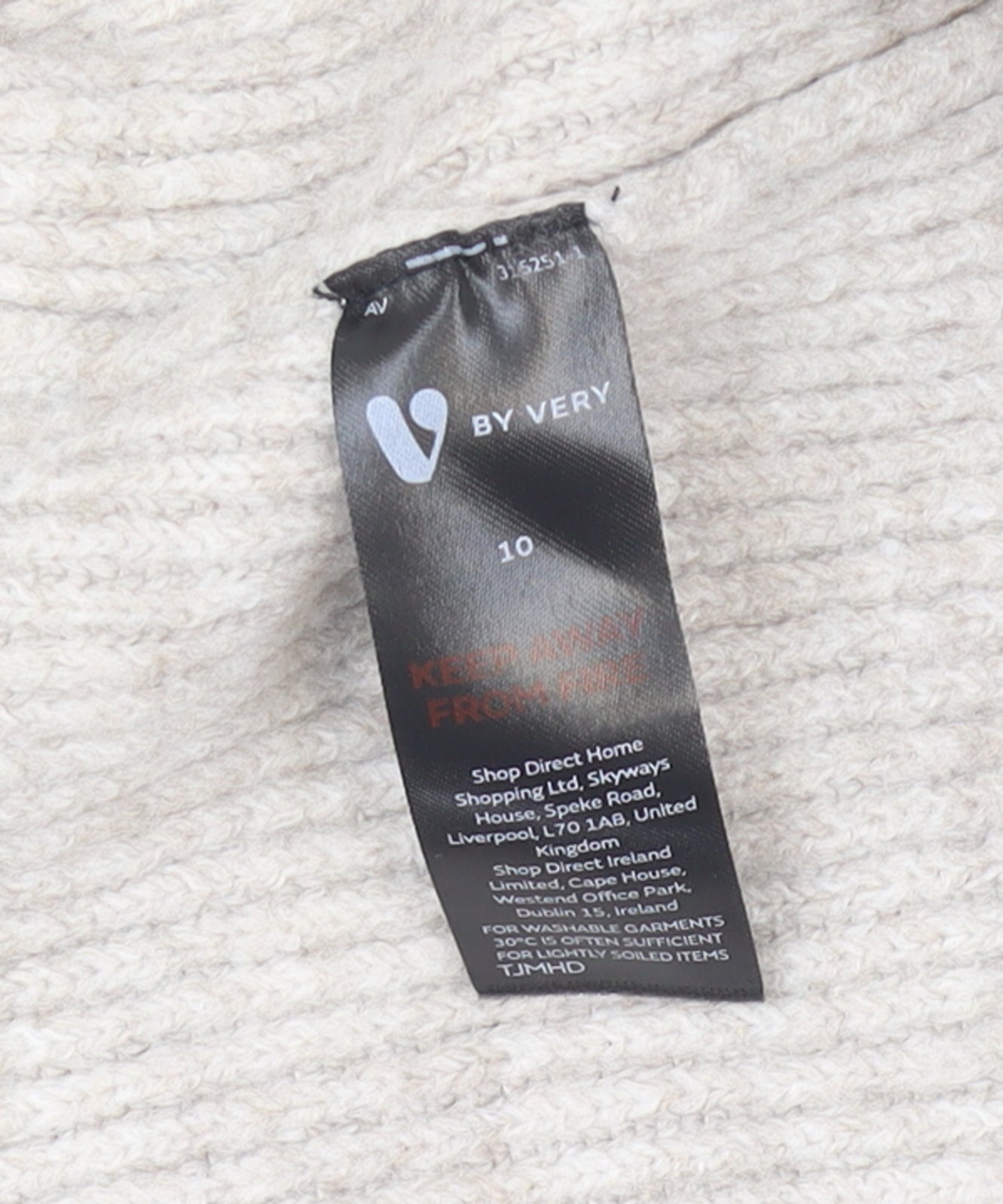 V by Very Women’s Beige Mock Neck Pullover Jumper Size 10