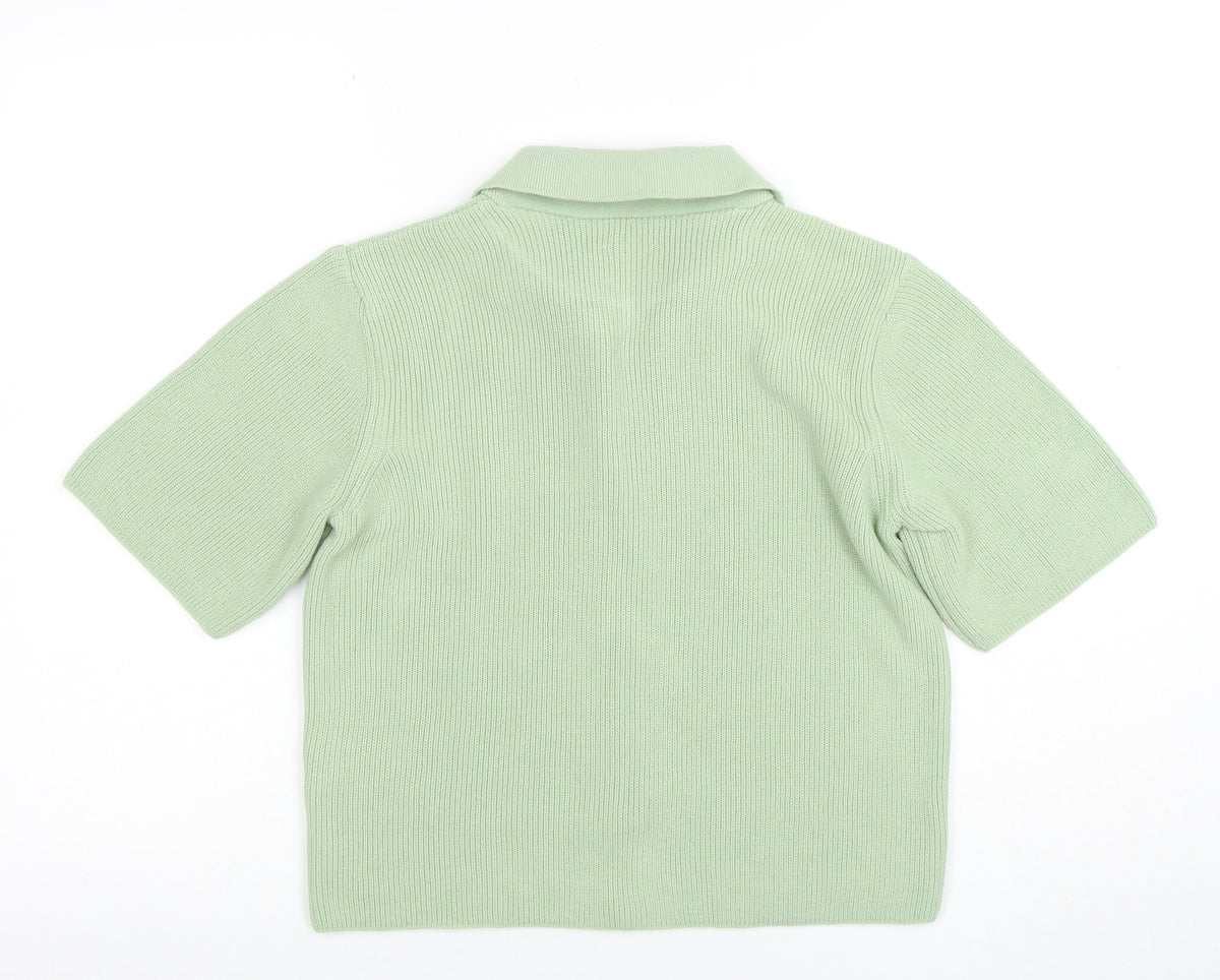 Close-up detail of ASOS Design Women's Green Cardigan UK 6 Short Sleeve Collared Knit