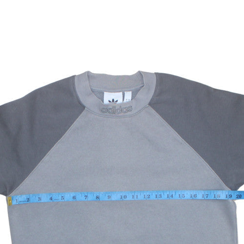 Adidas Men’s Grey Pullover Sweatshirt Small Crew Neck Fleece