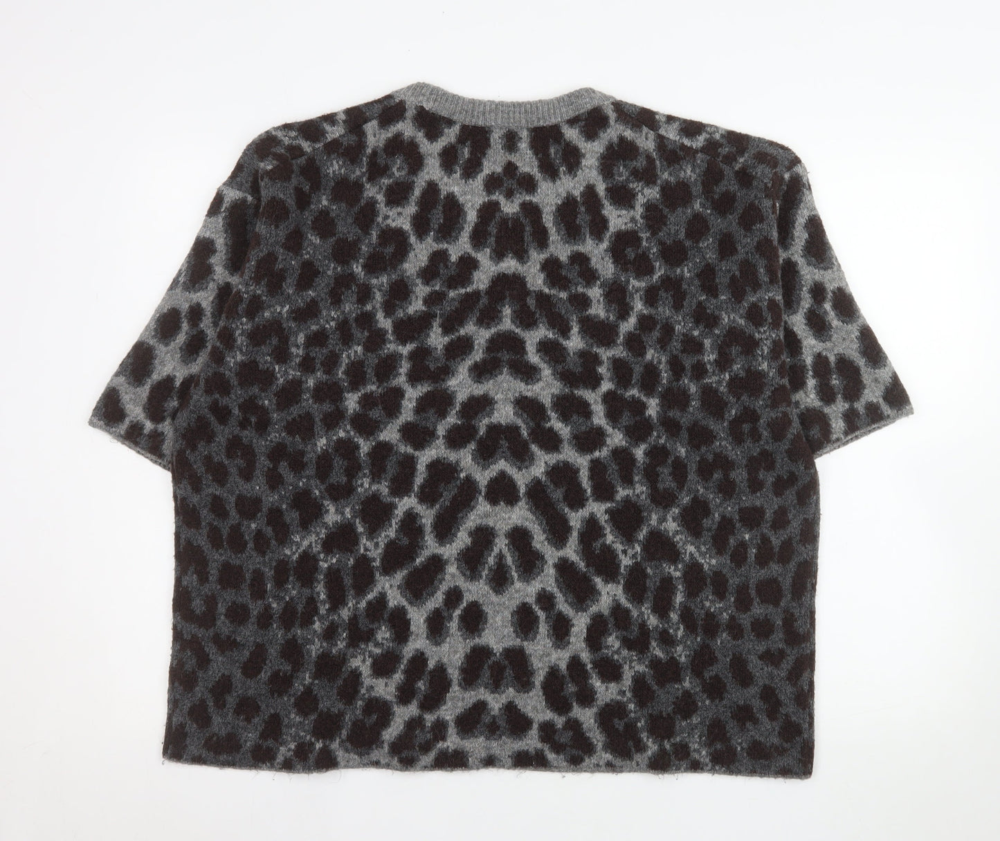H&M Women’s Grey Leopard Print Short Sleeve Knit Jumper XL