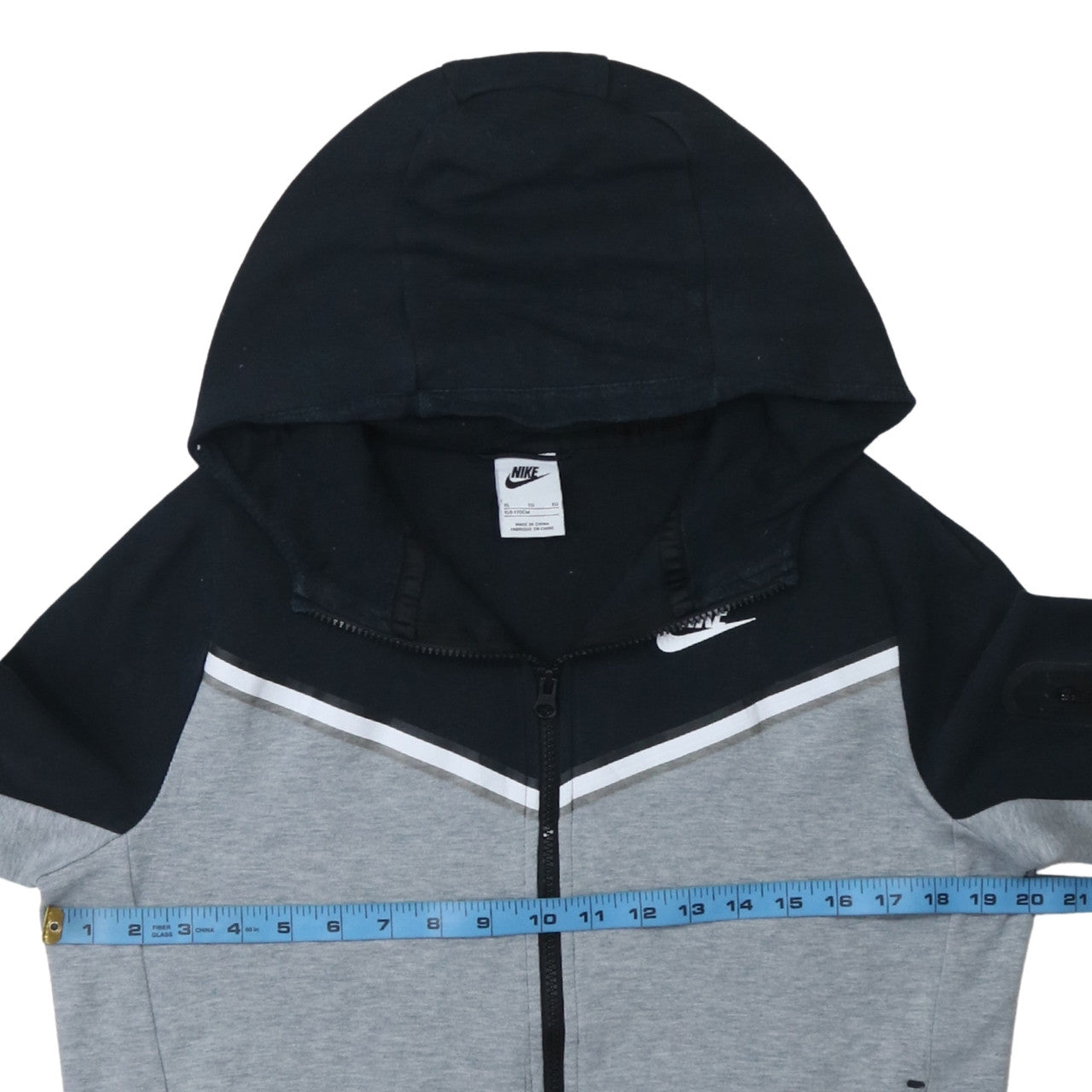 Nike Teens Grey Full Zip Hoodie XL Regular Fit Sportswear