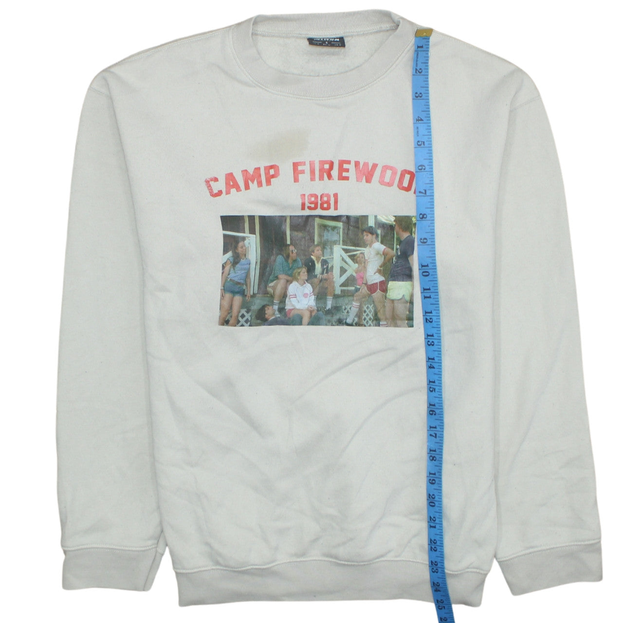 Minga London Unisex White Camp Firewood 1981 Graphic Sweatshirt S