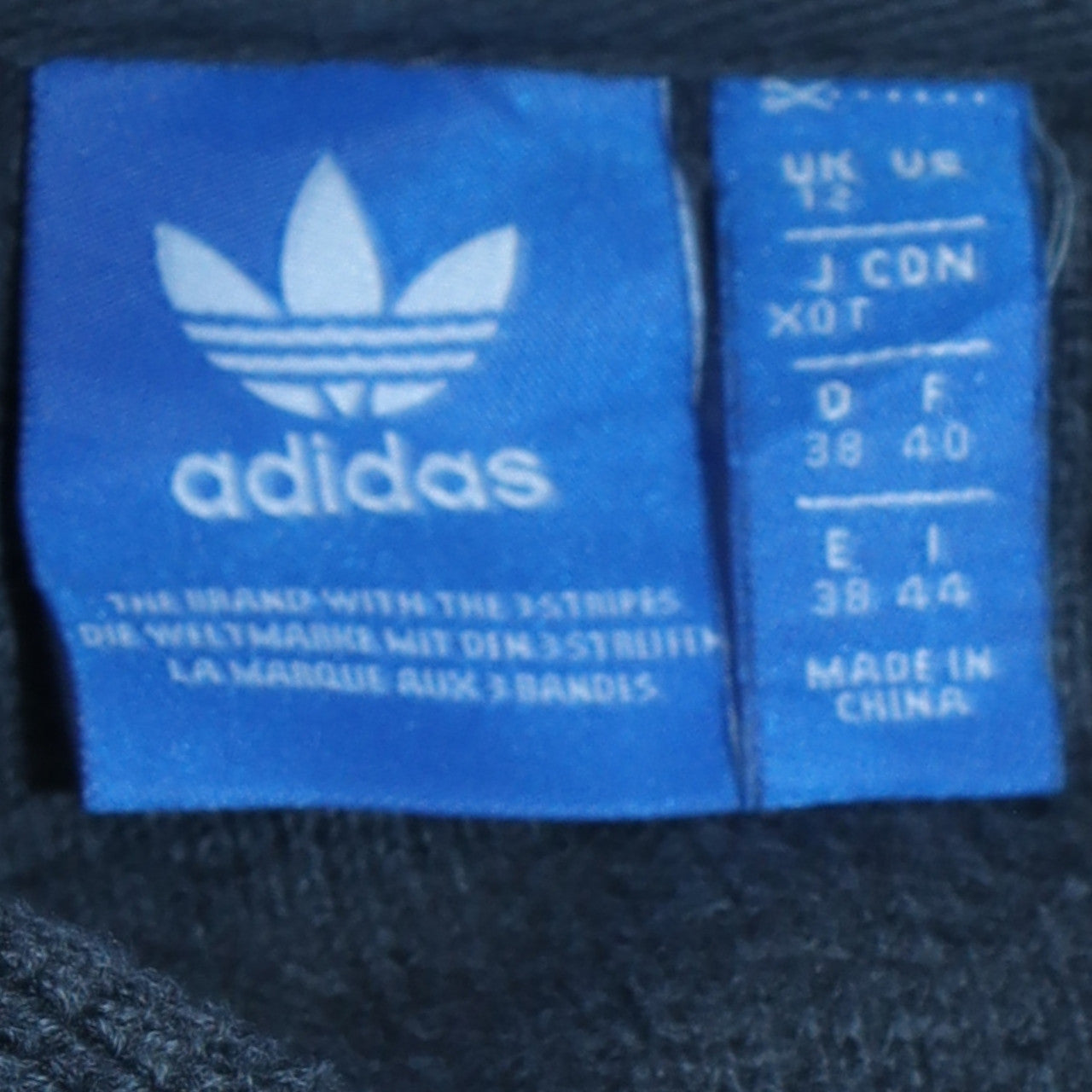 Adidas Men Grey Pullover Hoodie Size L Knit Sports Style