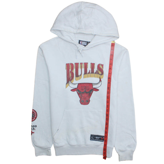 NBA Men’s White Chicago Bulls Pullover Hoodie Small Graphic Fleece