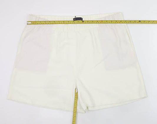 Marks and Spencer Women’s Ivory Chino Shorts Size 22 Regular Fit