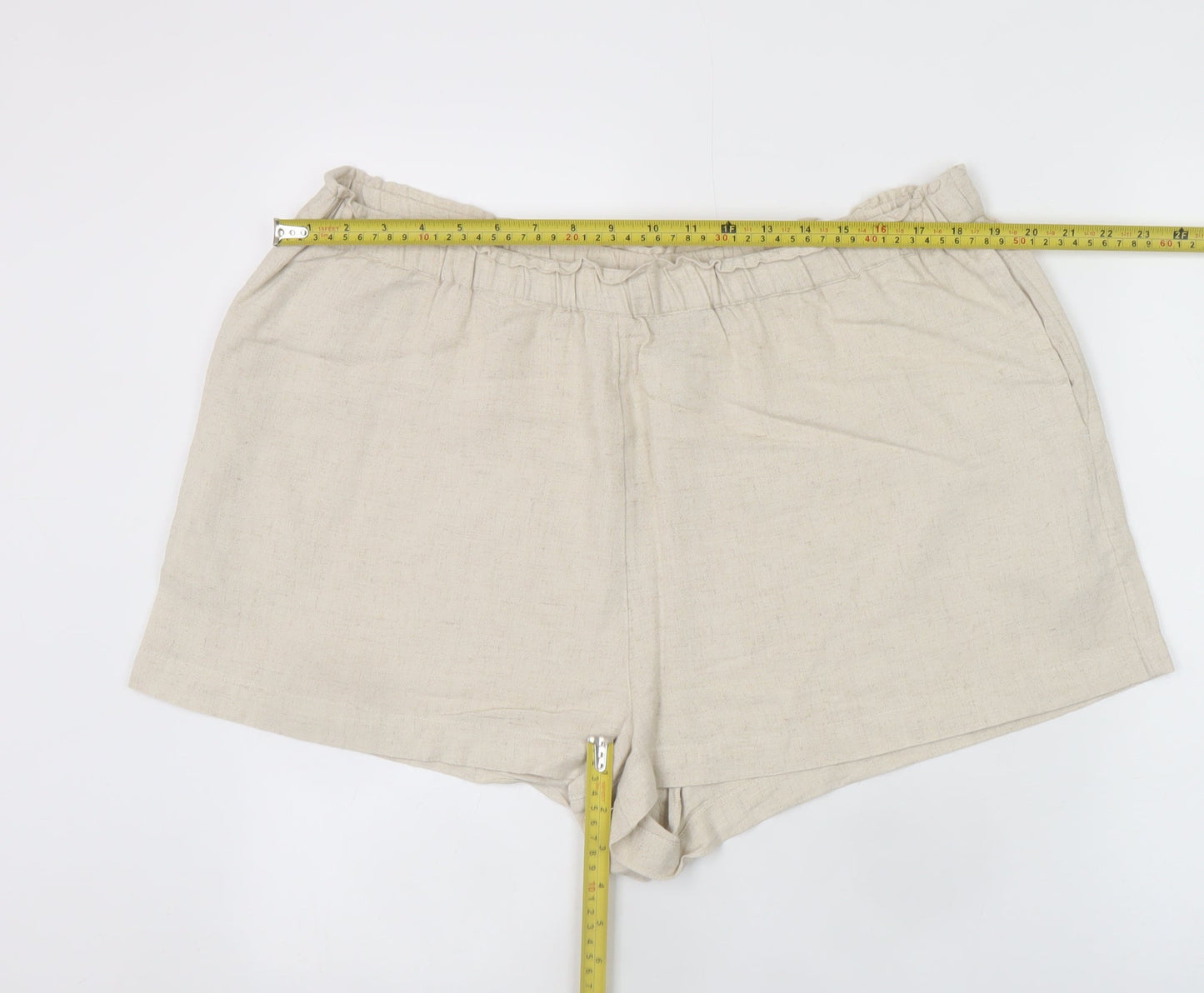 New Look Women Beige Linen Blend Casual Shorts Size 18
