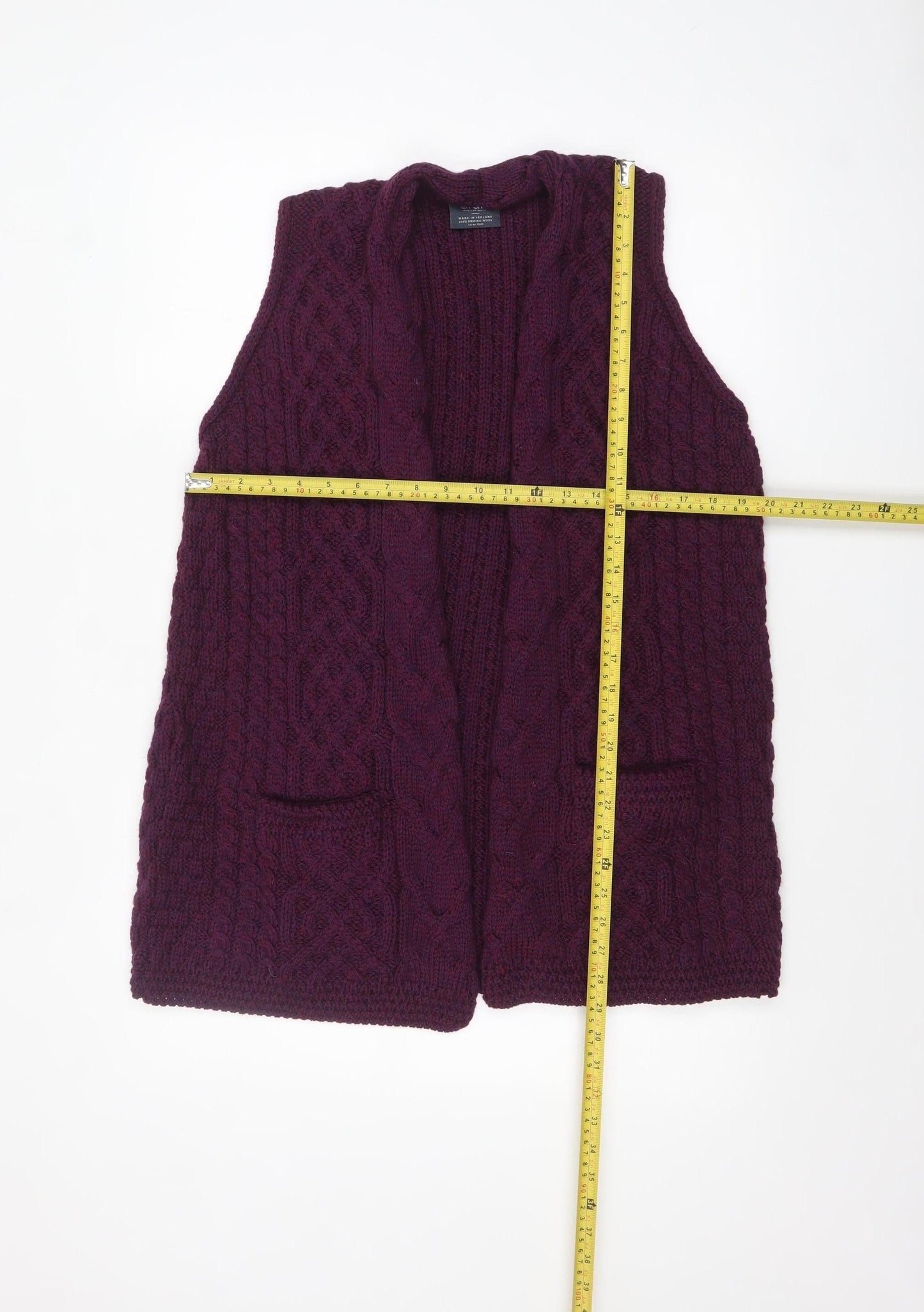 Aran Woollen Mills Women Purple Cable-Knit Merino Wool Sleeveless Vest L