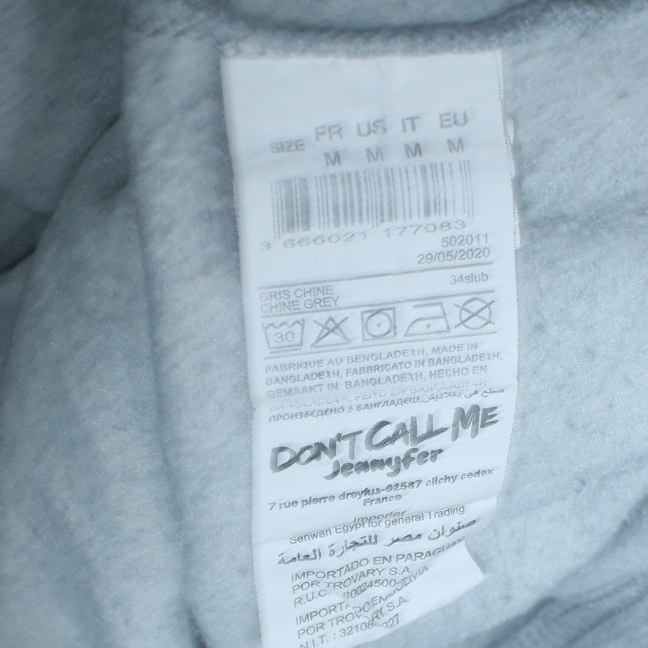 Don't Call Me Jennyfer Unisex Grey Chicago Bulls Pullover Hoodie Size M