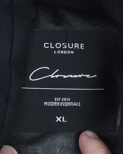 Closure London Men's Black XL Hooded Puffer Jacket