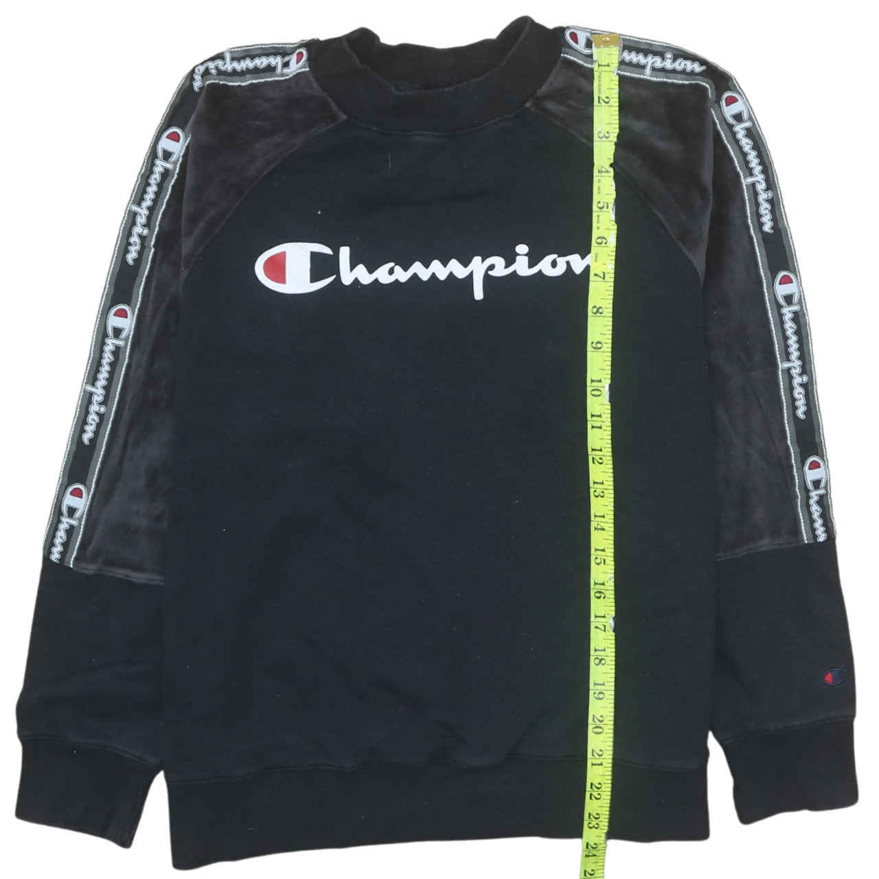 Champion Womens Black Medium Pullover Sweatshirt with Logo Trim