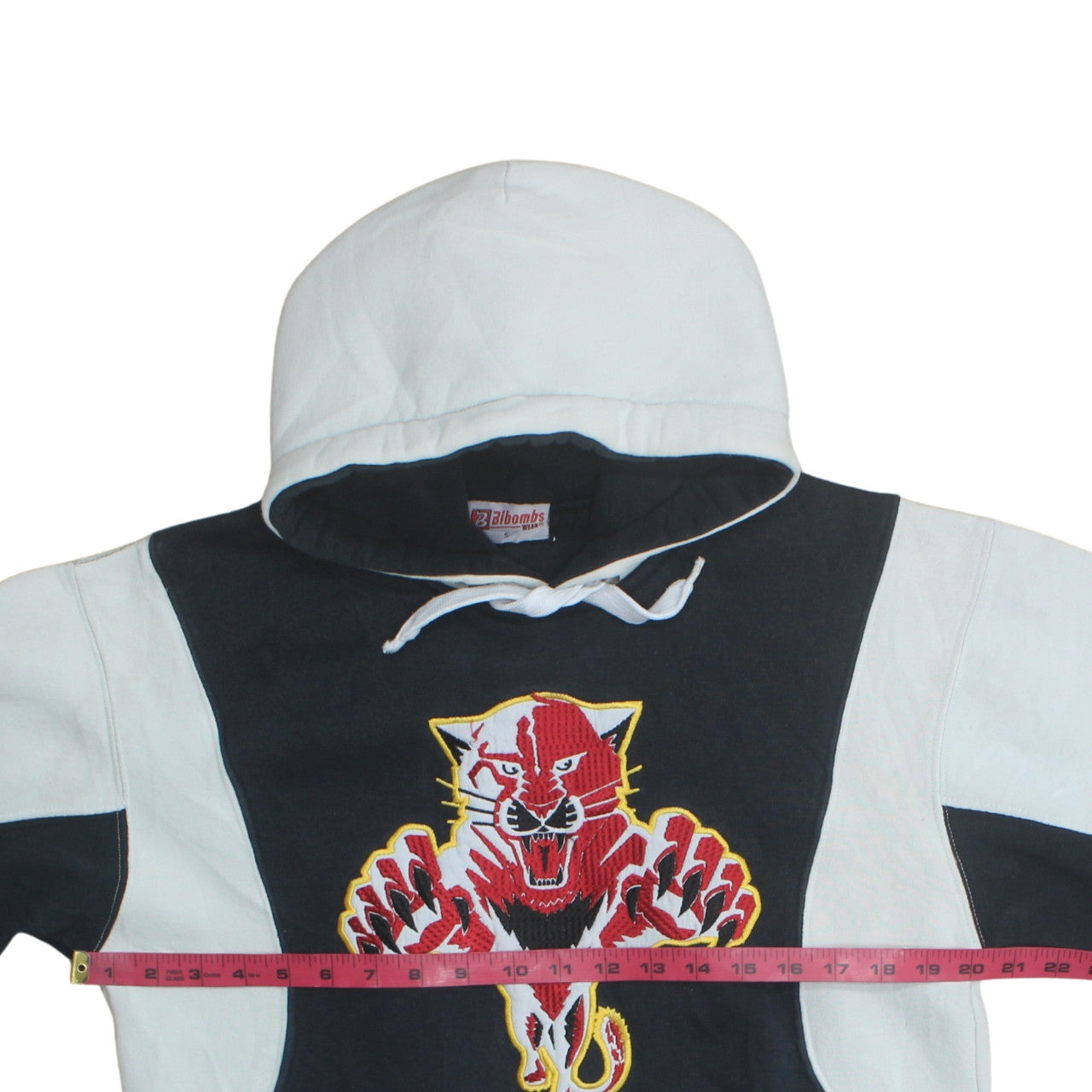 Bibombs Men's Black & White Embroidered Tiger Pullover Hoodie Size S