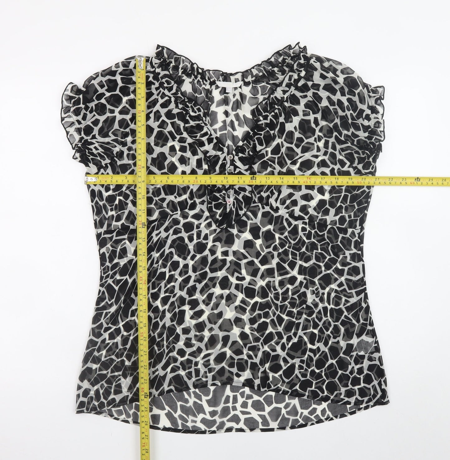 Lakeland Women’s Black Animal Print Ruffle V-Neck Chiffon Blouse Size 18