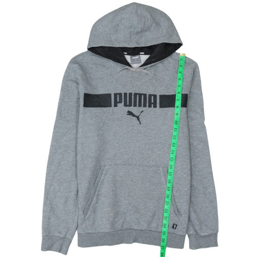 Close-up detail of Puma men’s grey pullover hoodie m regular fit sportswear