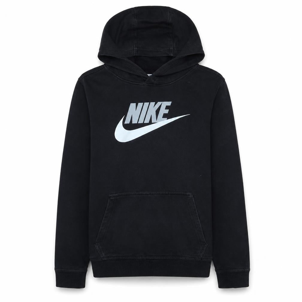Front view of Nike boys’ black xl pullover hoodie with logo print