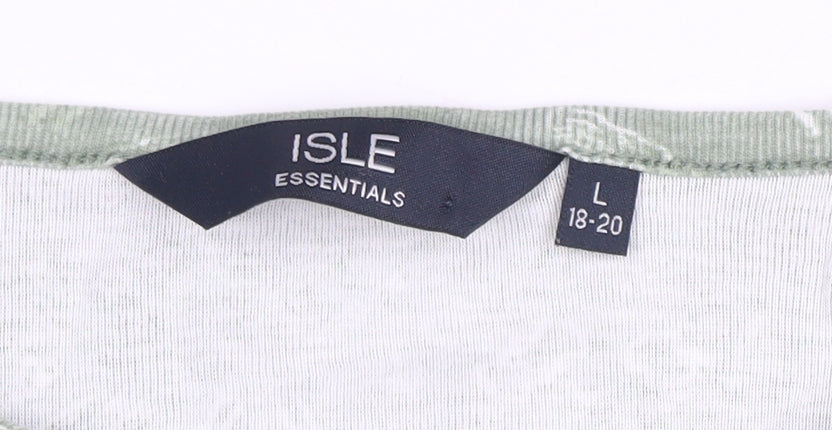 Isle Essentials Women's Green Geometric Cotton Short Sleeve T-Shirt Size 18