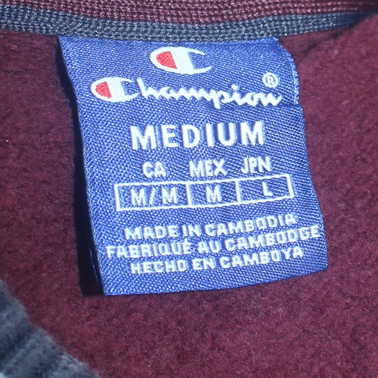 Champion Men’s Grey Burgundy Crew Neck Sweatshirt Medium Pullover Logo
