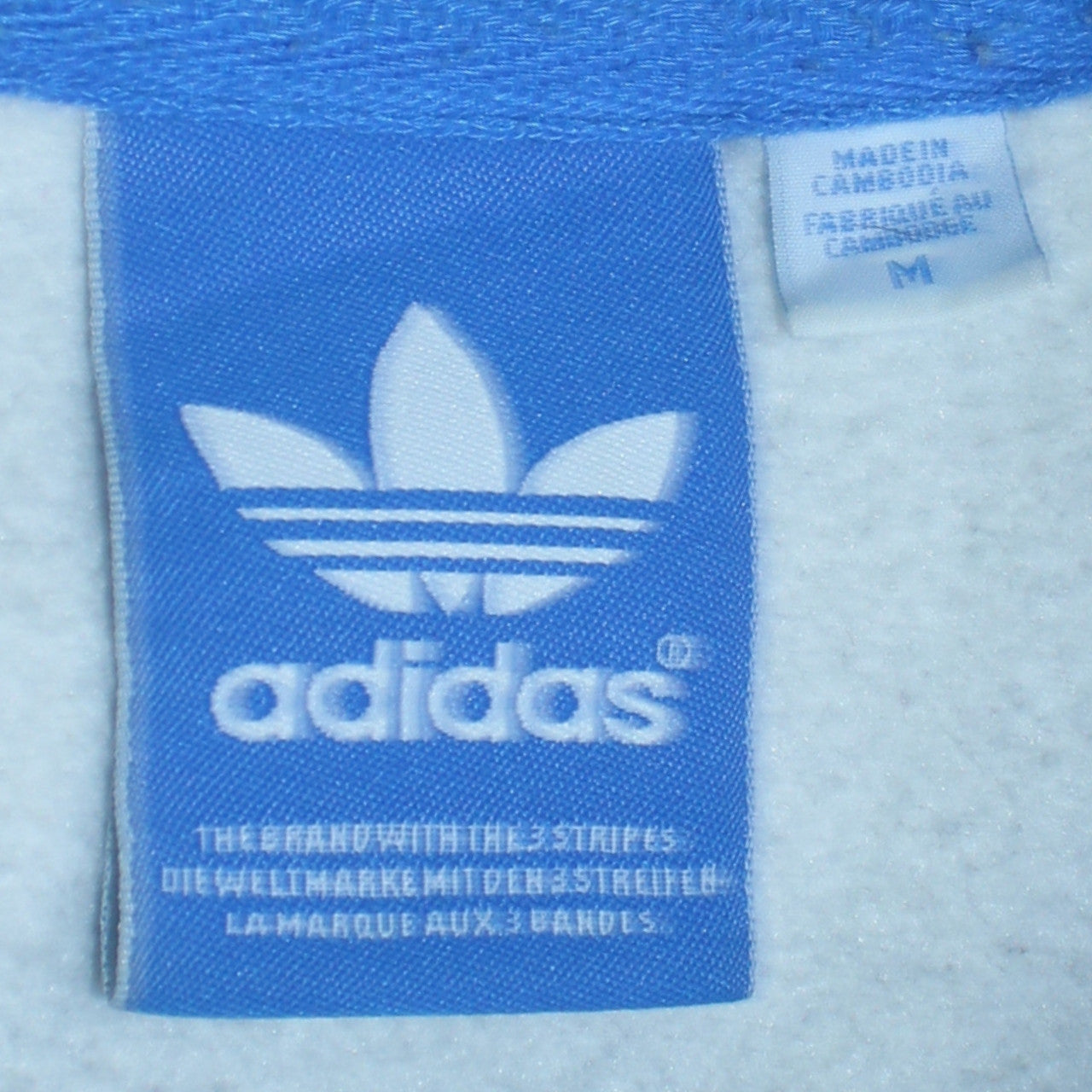 Adidas Men’s Grey Pullover Hoodie Size M Regular Fit Sportswear