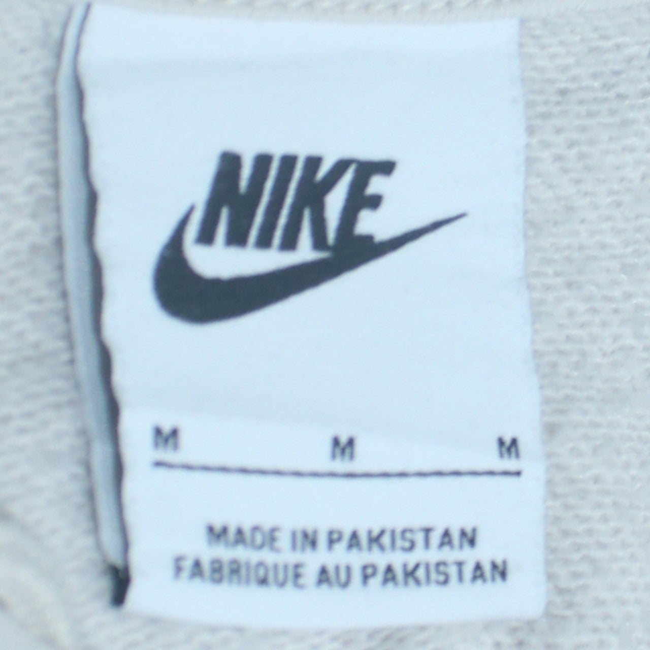 Nike Men's White Pullover Hoodie M Sports Logo Fleece Regular Fit