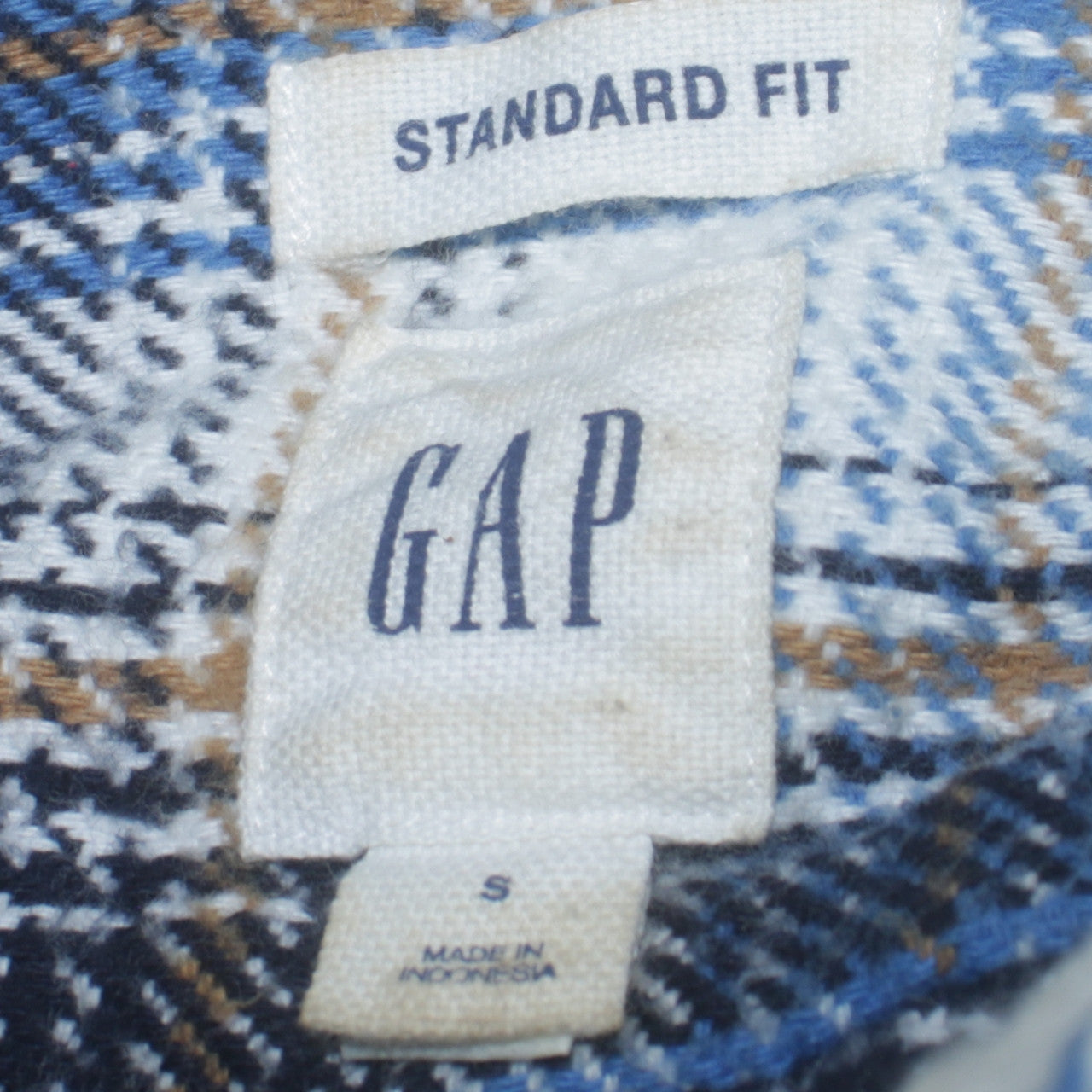 GAP Men's Blue Plaid Flannel Button-Up Shirt Size S Regular Fit