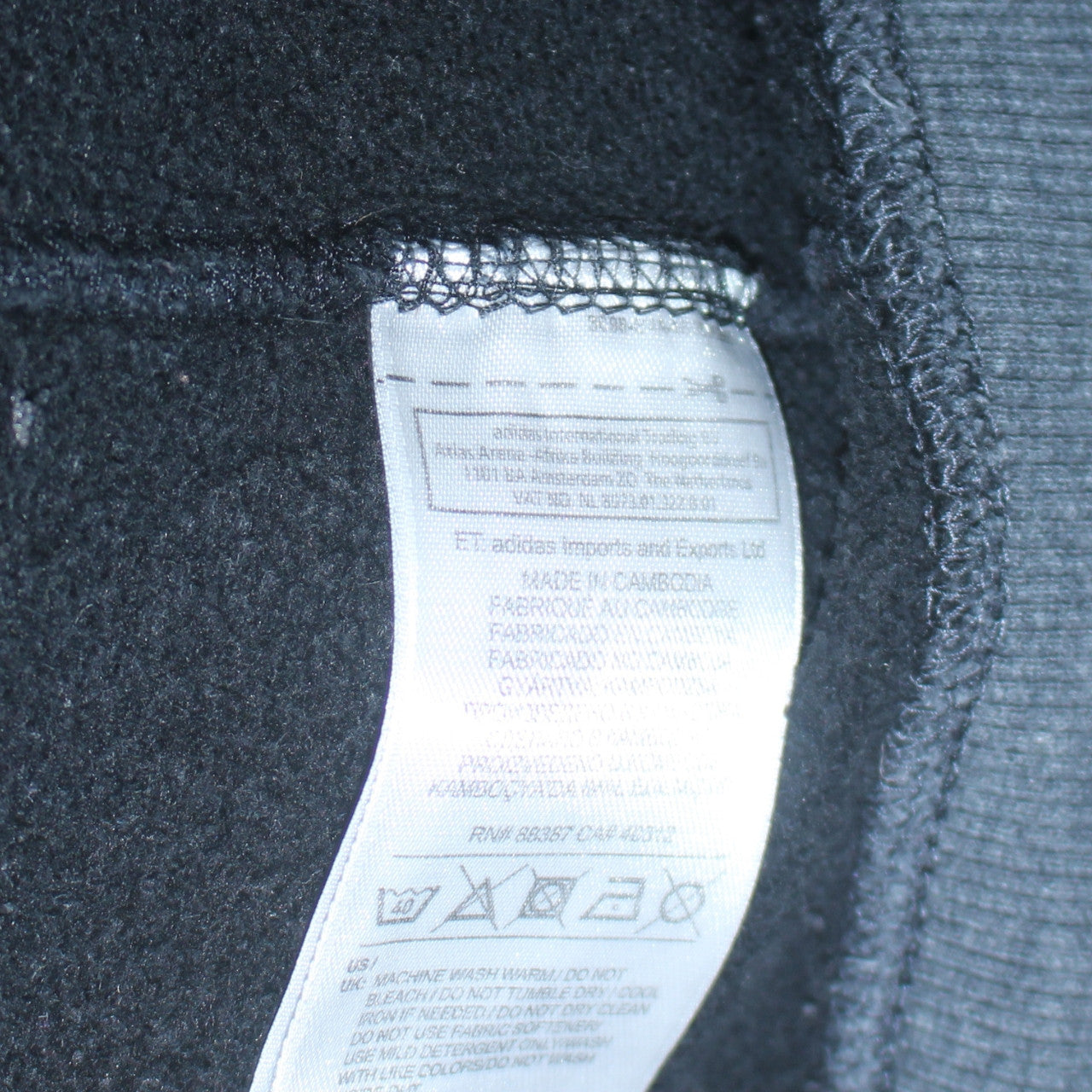 Adidas Men's Black Pullover Hoodie Size M Sports Fleece Sweatshirt
