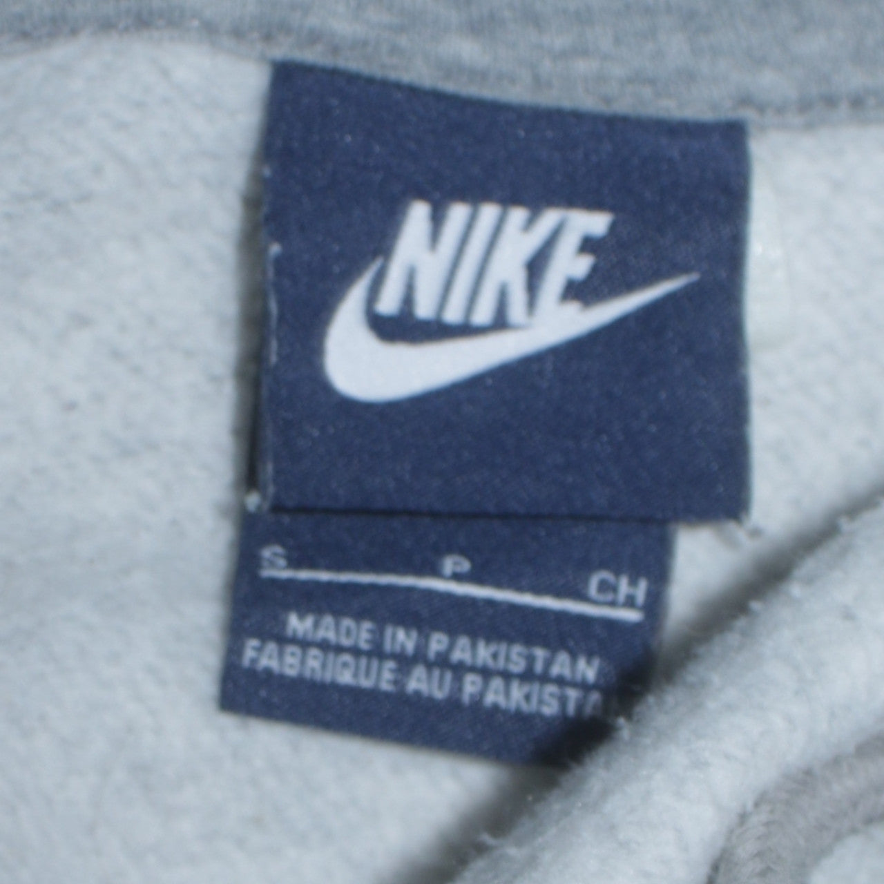 Nike Men's Grey Pullover Hoodie Small Regular Fit Fleece Sweatshirt