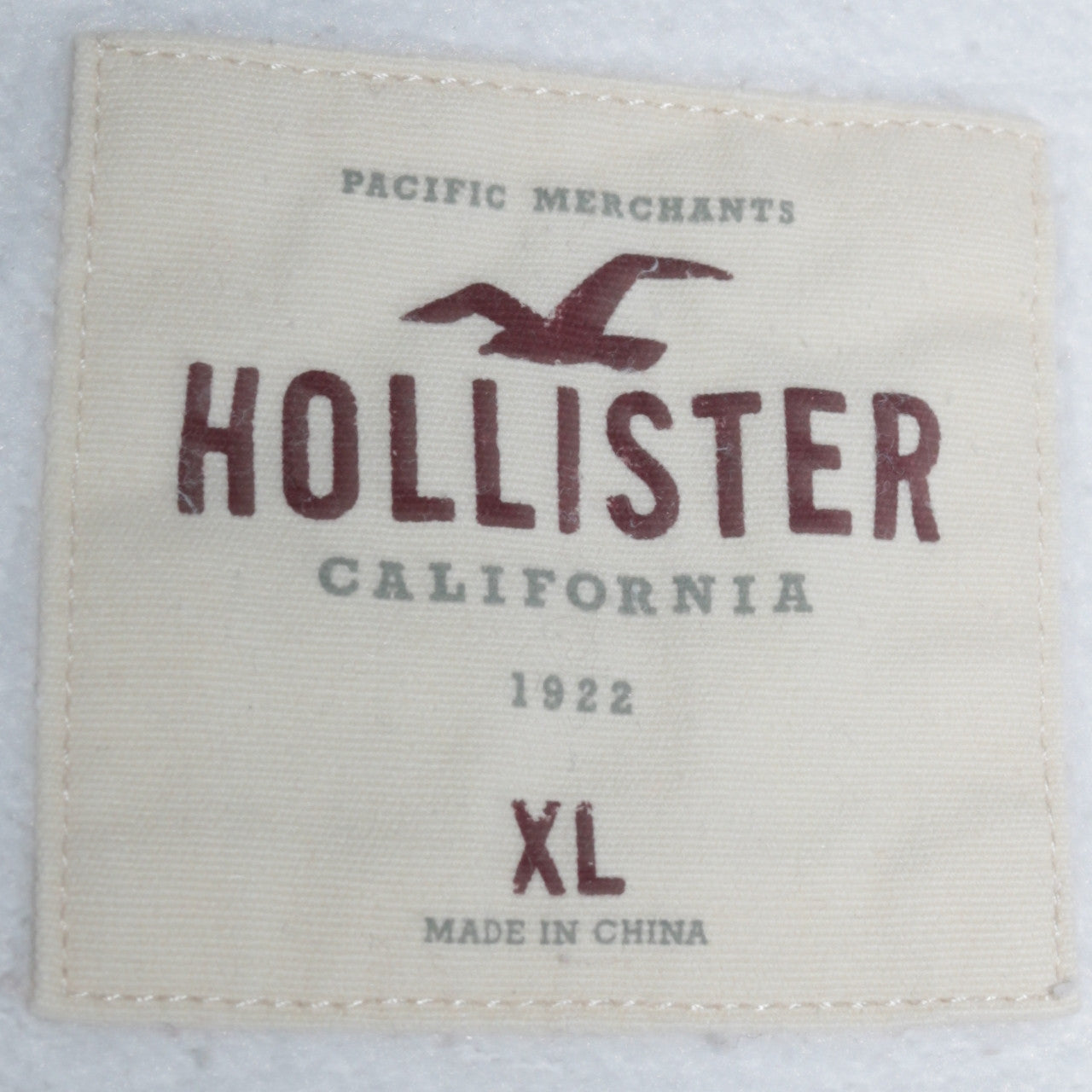 Hollister Men’s White Embroidered Tiger Pullover Hoodie XL