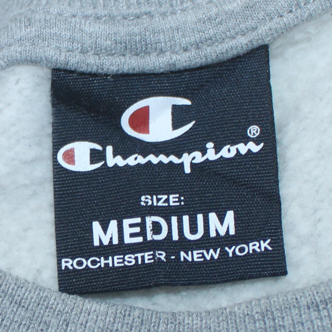 Champion Men's Grey Pullover Sweatshirt Medium Logo Fleece