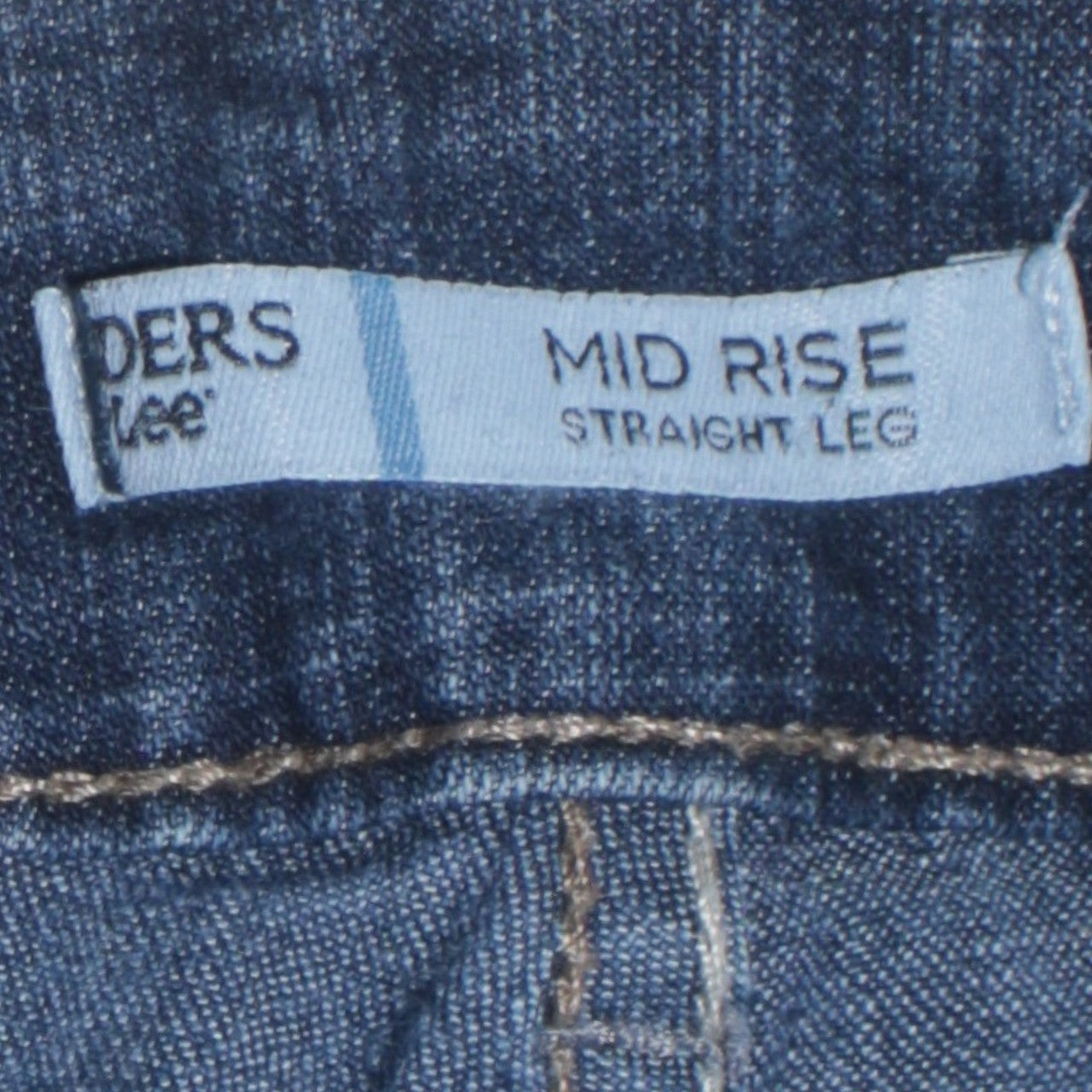 Lee Women’s Blue Mid Rise Straight Leg Stretch Jeans Size 18P