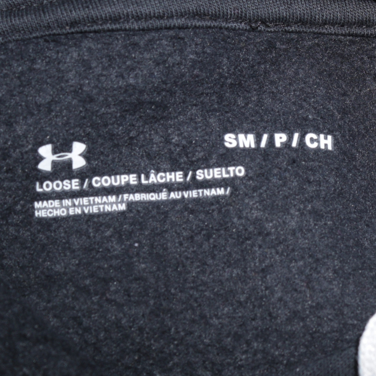 Under Armour Men’s Black Small Pullover Hoodie Fleece Sweatshirt