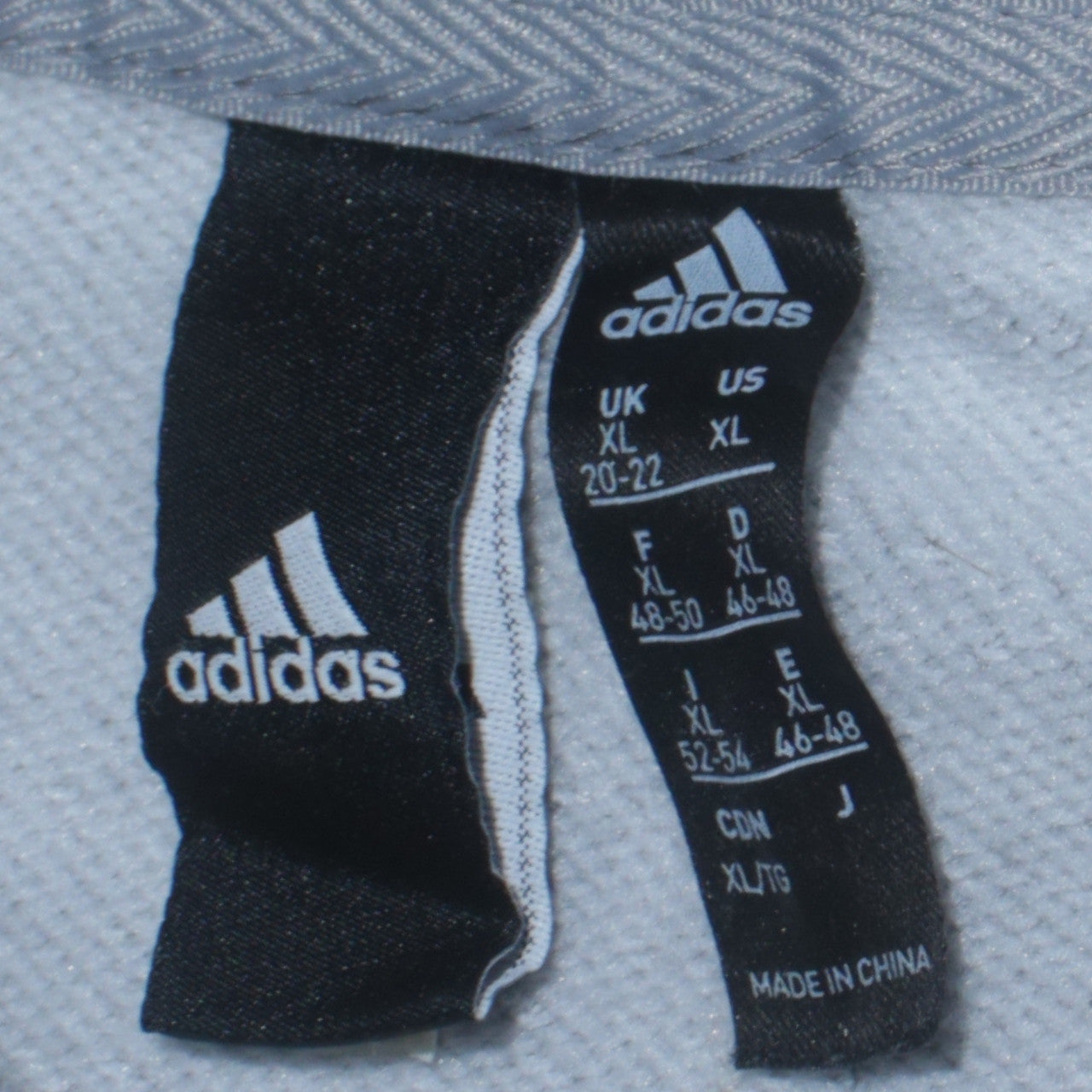 Adidas Womens Grey Logo Sweatshirt XL 20-22 Crew Neck Pullover