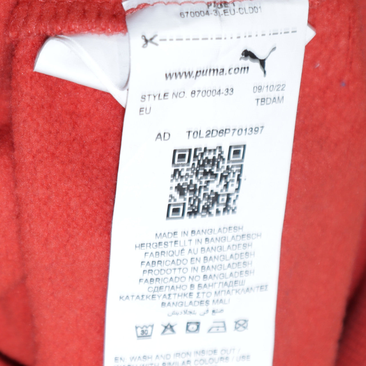 Puma Women's Red Pullover Hoodie Size M Regular Fit Sweatshirt
