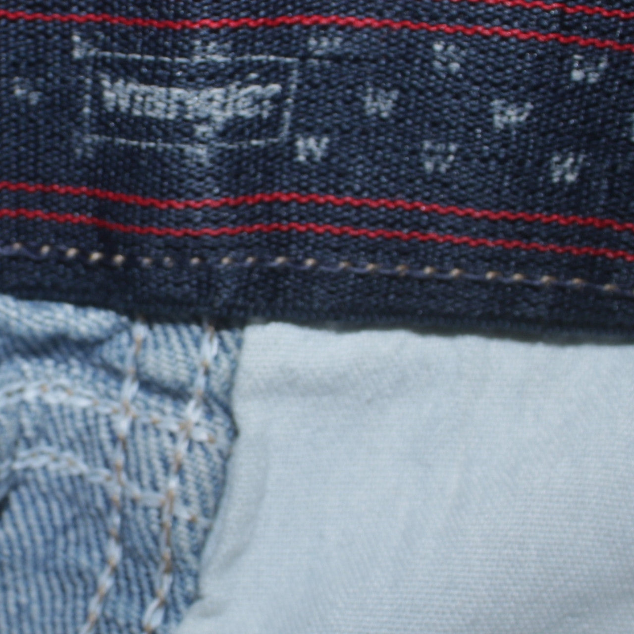 Wrangler Men's Blue 44x30 Straight Leg Denim Jeans Big & Tall