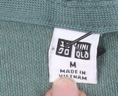 Uniqlo Men Green Medium Pullover Lightweight Crew Neck Sweatshirt
