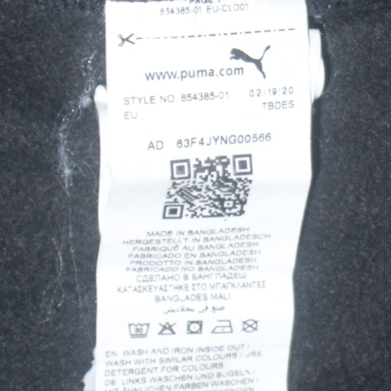 Puma Women's Black Medium Pullover Sweatshirt with Logo Print