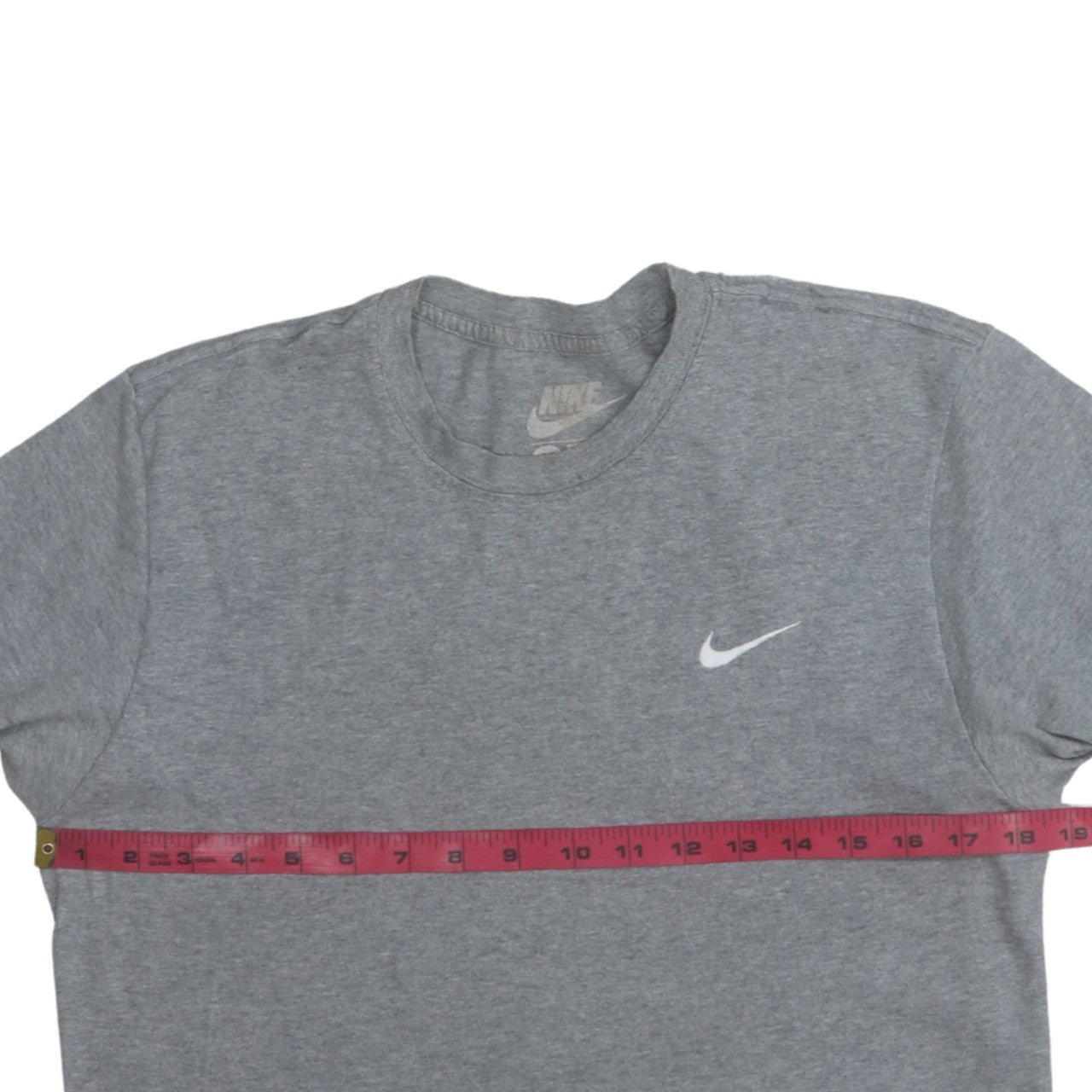 Nike Men’s Grey Regular Fit Crew Neck T-Shirt M