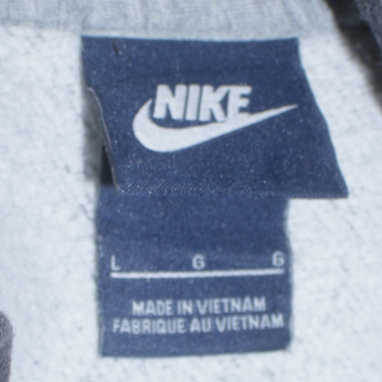 Nike Men Grey Pullover Hoodie L Regular Fit Fleece Sportswear